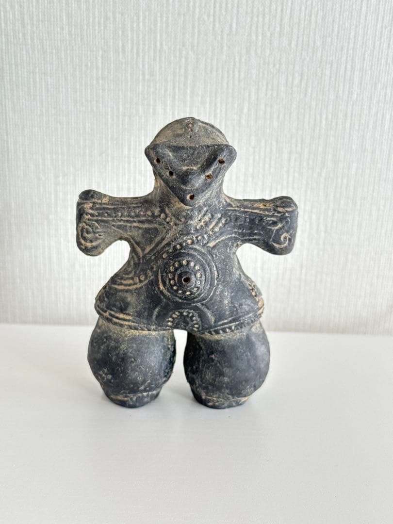 土偶 仮面の女神 陶器製 置物