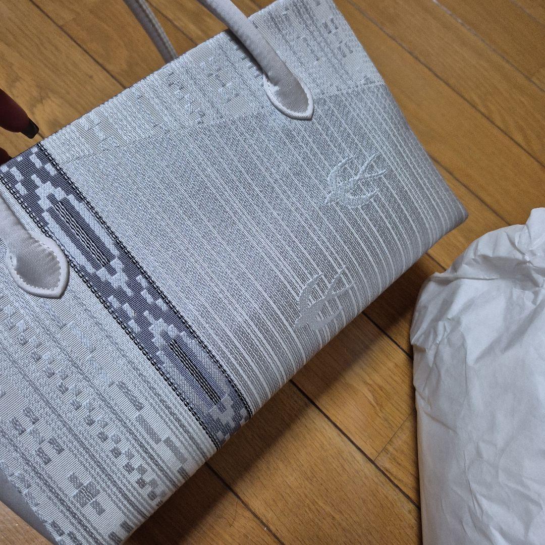 呉服店購入 和装用バッグ 利休バッグシルバー