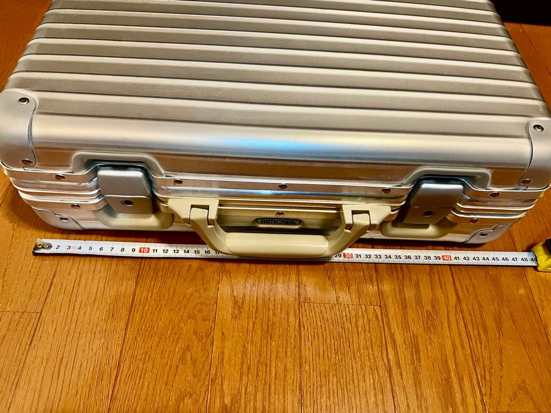 RIMOWA アタッシュケース　 アルミニウム ビジネスバッグ シルバー