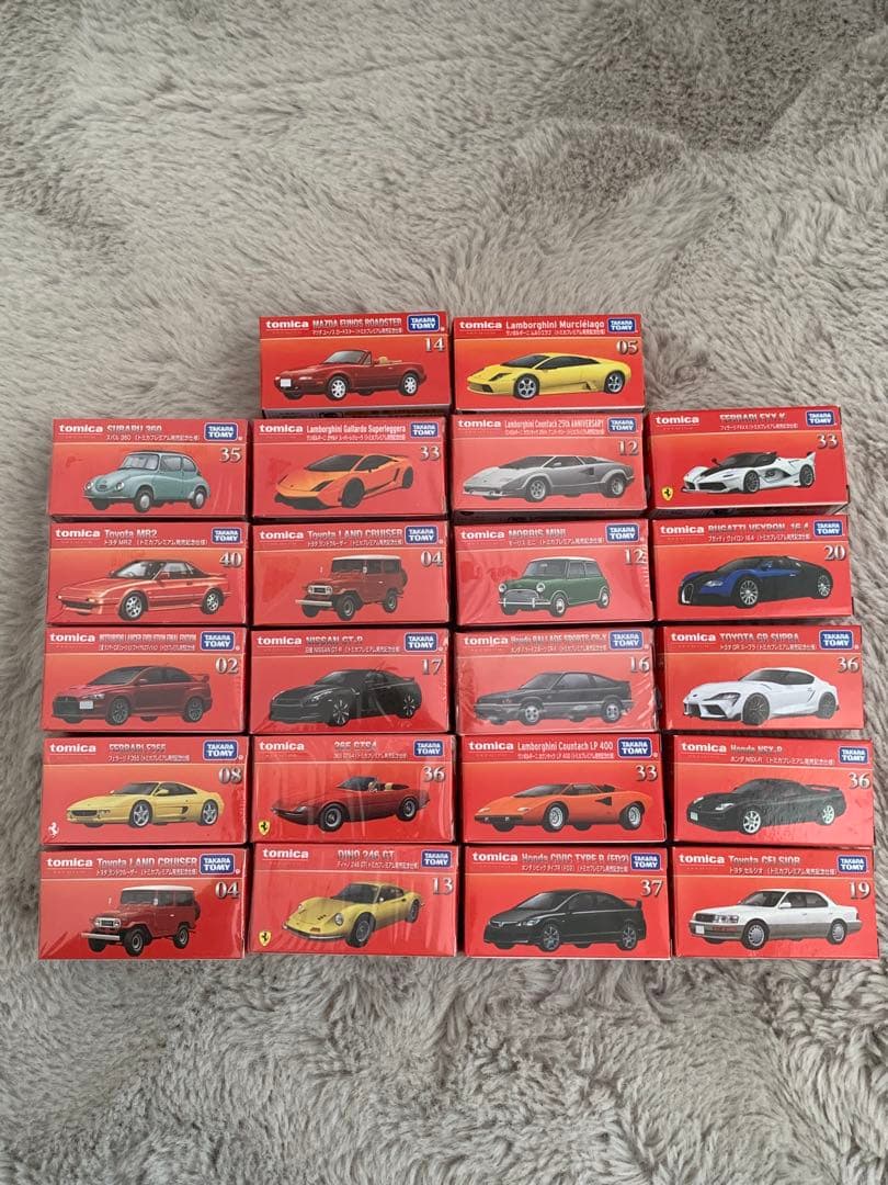 トミカプレミアム 発売記念仕様 22台セット