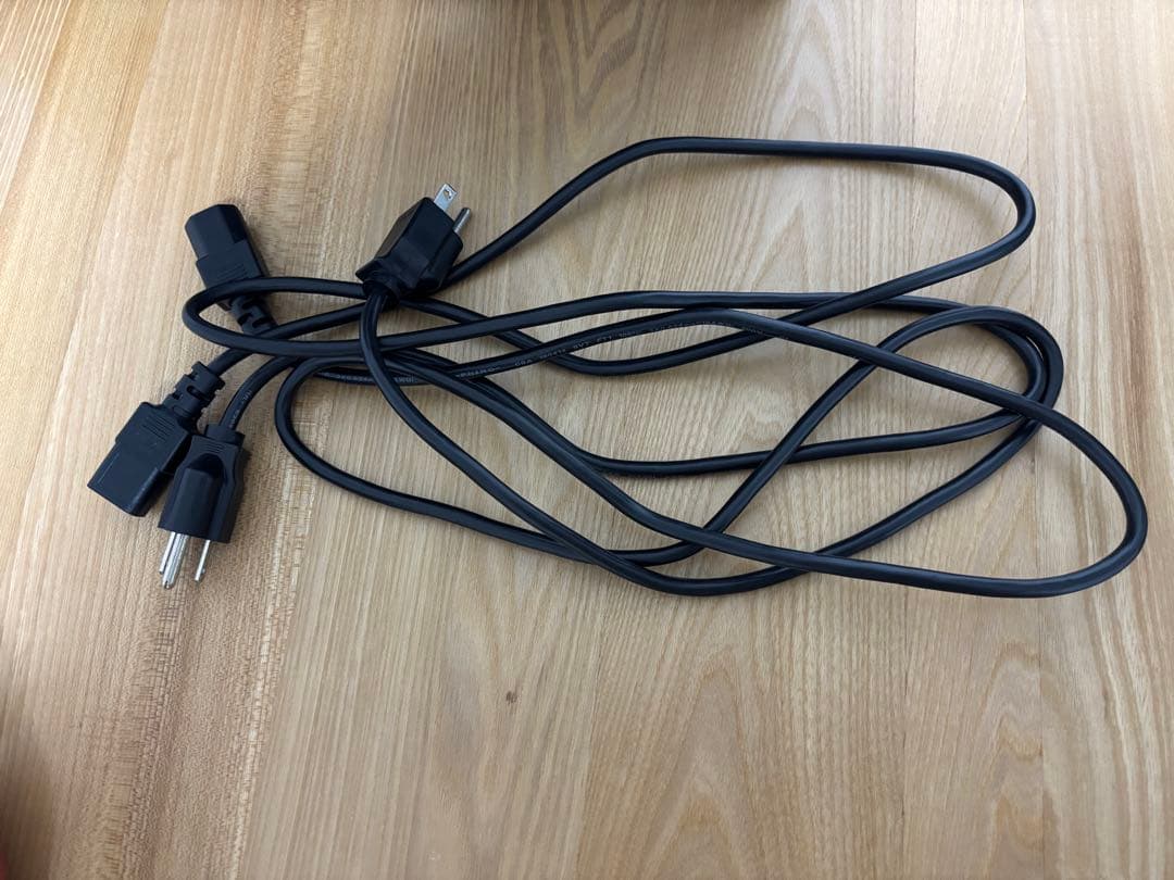 ADAM AUDIO T5Vスタジオモニタースピーカー