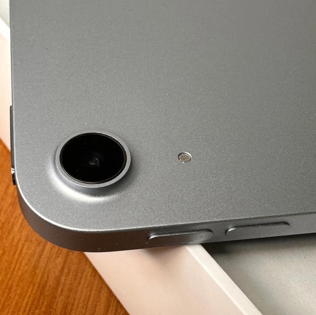 【正規品】iPadAir11インチ 128GB Q7XYG MUWD3J/A