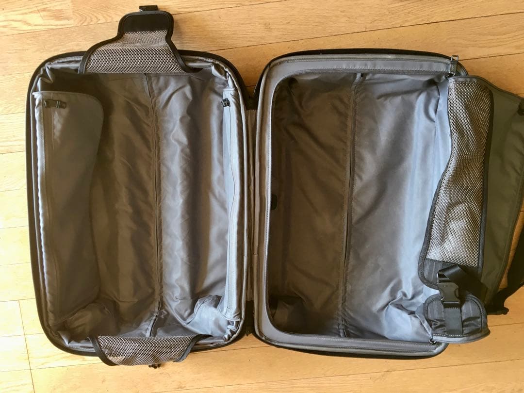 TUMI トゥミ alpha「アルファ2」4輪 ALPHA2 黒 22060D2