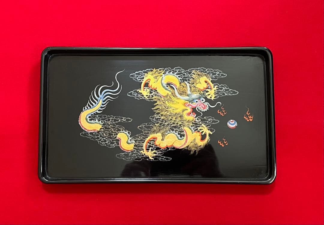 中国美術 龍吐珠紋樣 漆器 木製 漆塗り お盆 角盆 茶托盤4枚セット