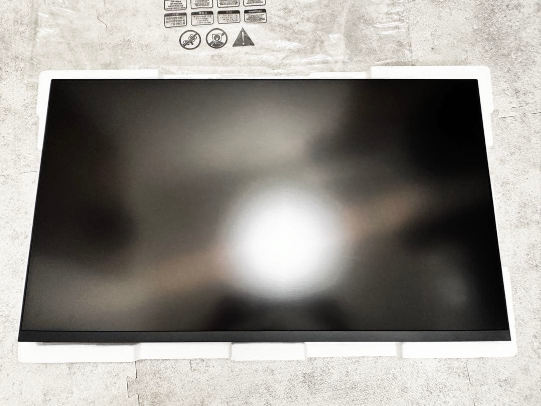 ゲーミングモニター32インチ リモコン付