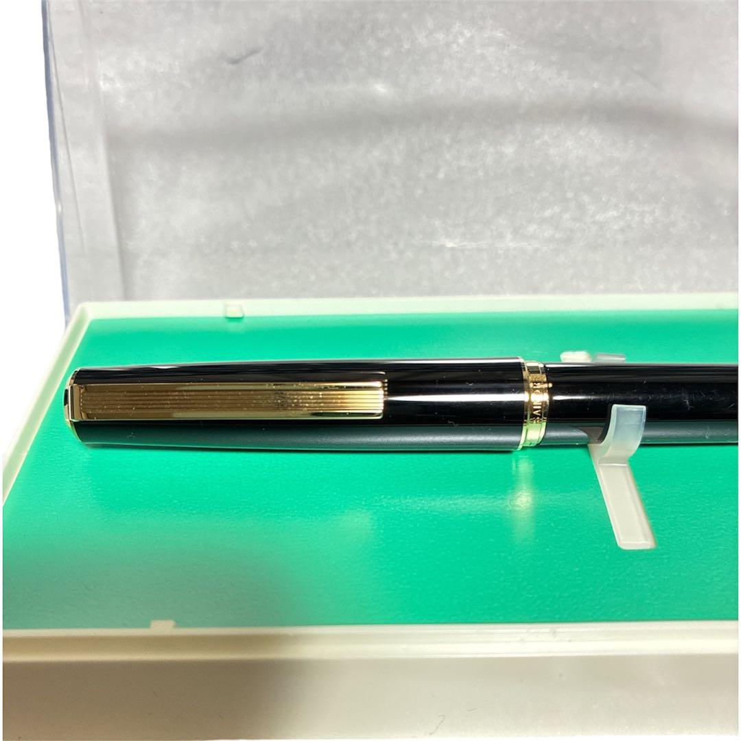 未使用 セーラー 万年筆 黒 インクカートリッジ付き TIGP 筆記用具 ペン