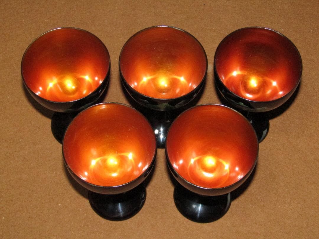 【中国漆器　山水図蒔絵　洋酒器揃　リキュールグラス・シェーカー・トレイ】未使用品