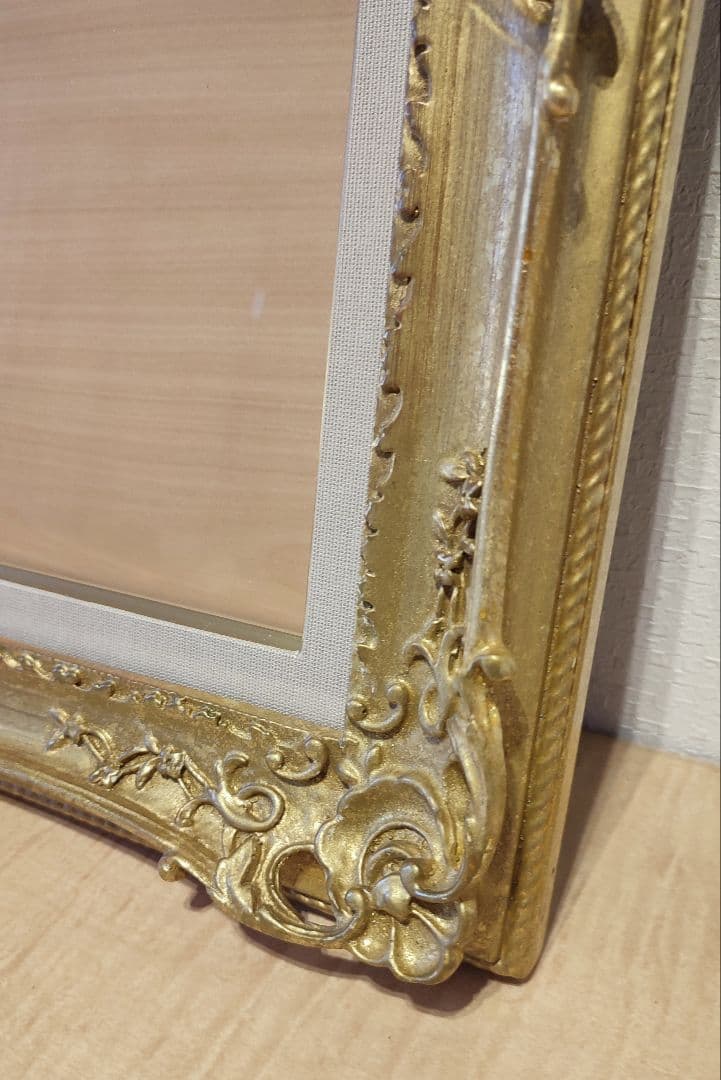 クラシックゴールド装飾油彩額縁 （内径　幅41cm×縦32cm）