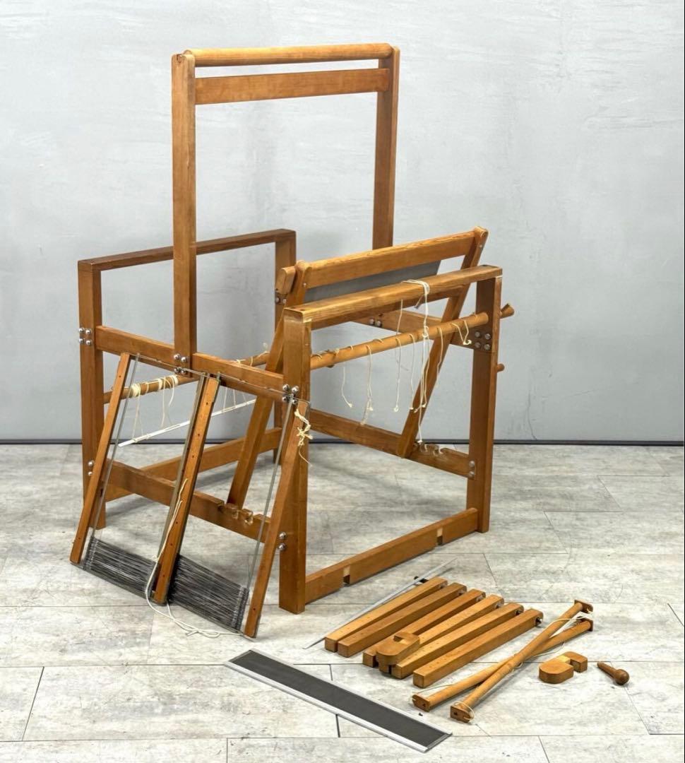 木製織り機 コンパクト設計