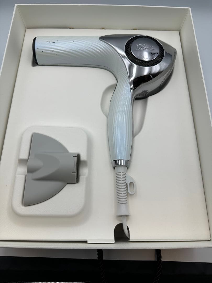 リファ ビューテック ドライヤー ReFa ホワイト RE-AB02A