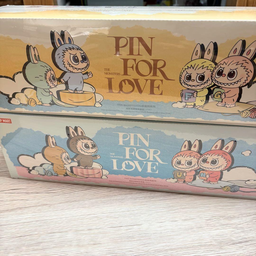 ラブブ イニシャルラブブ PIN FOR LOVE 前半(A-M)後半(N-Z)