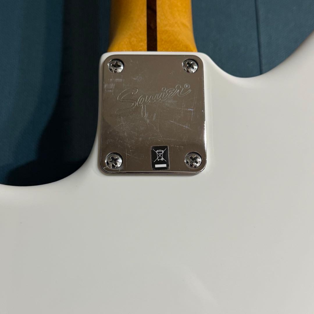 Squier by Fender スクワイヤー　フェンダー ジャズマスター