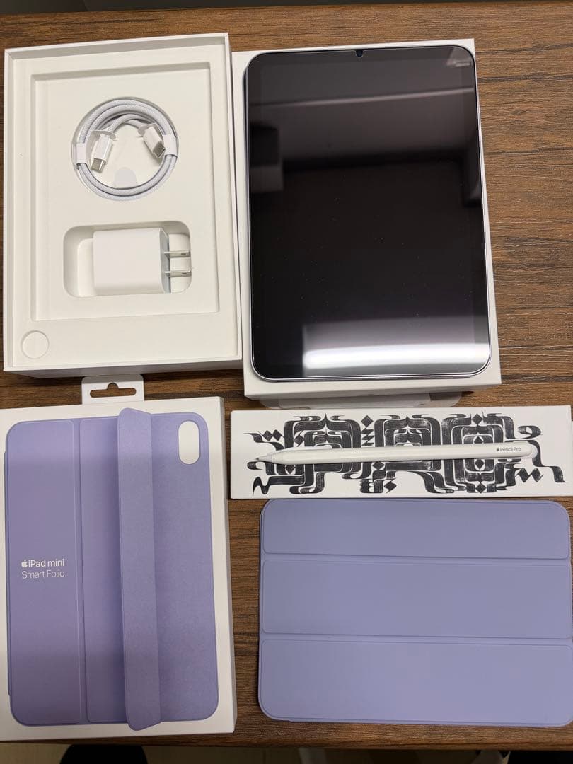 第7世代Apple iPad mini Pencil Pro とカバーセット