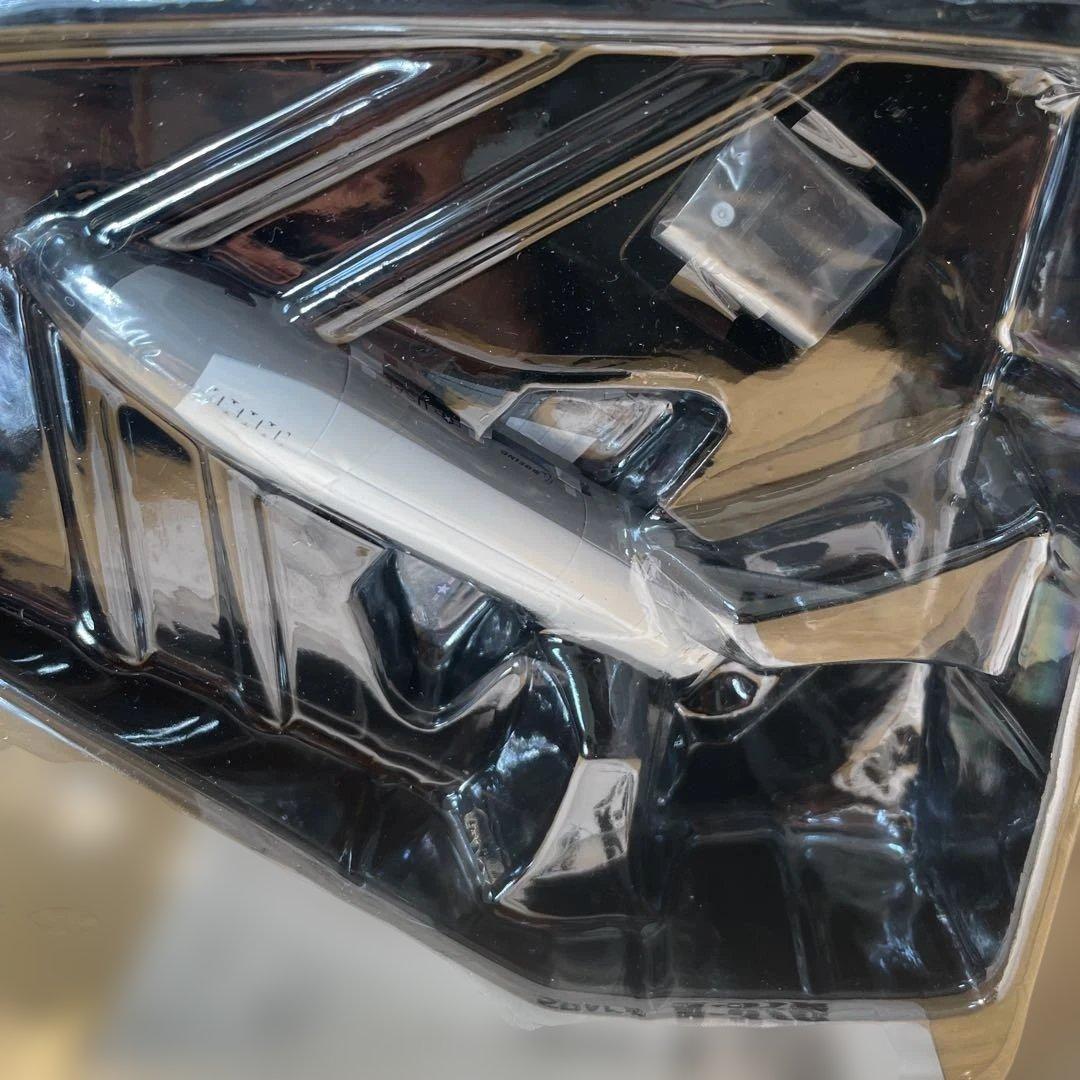 Boeing X-37B 1/72 ダイキャスト完成品宇宙機模型スペースプレーン