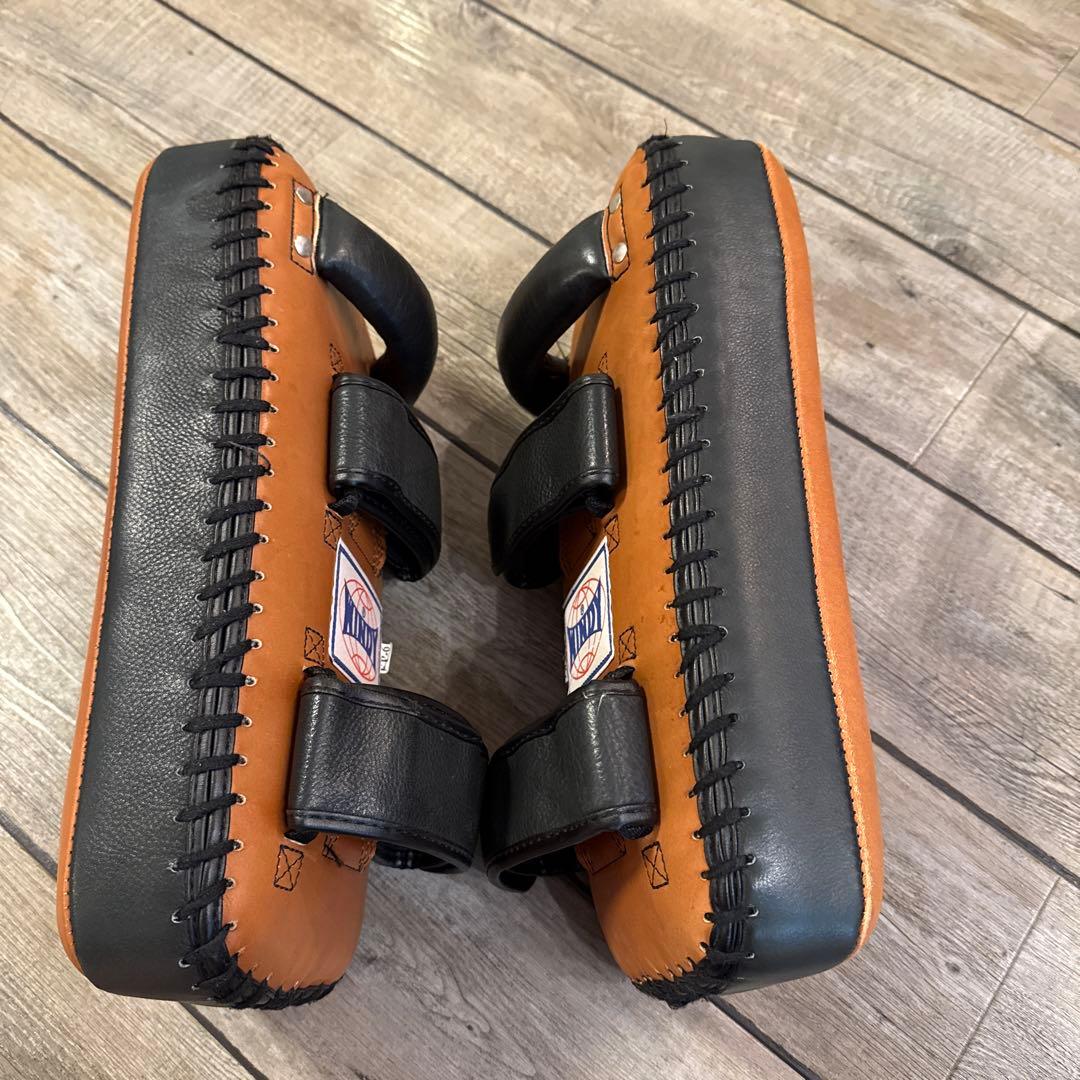 WINDY キックミット 茶色 レザー