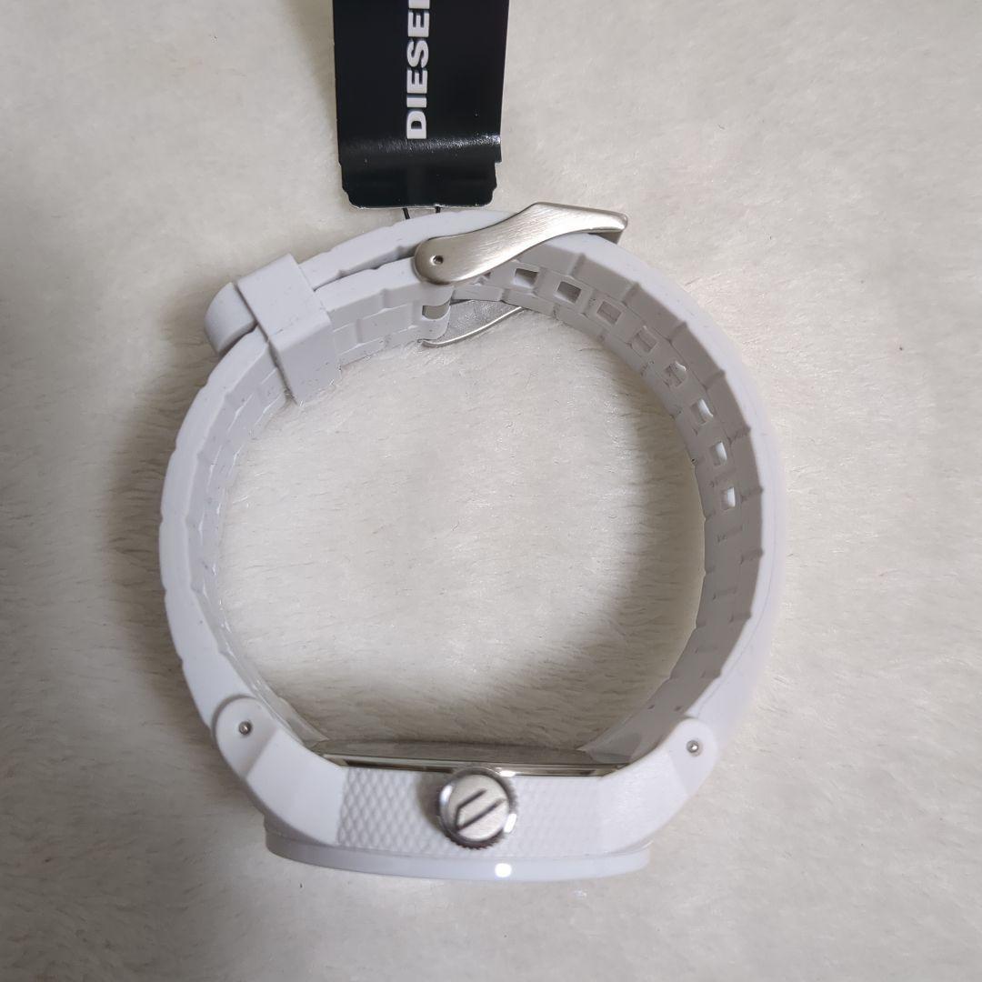 【未使用品】DIESEL 腕時計 DZ1436 フランチャイズ ラバー ホワイト
