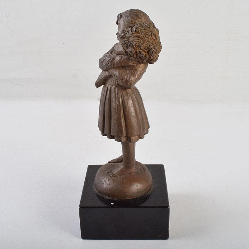 加藤豊作　ブロンズ　少女像　「花束」　台付　共箱　M　R9183