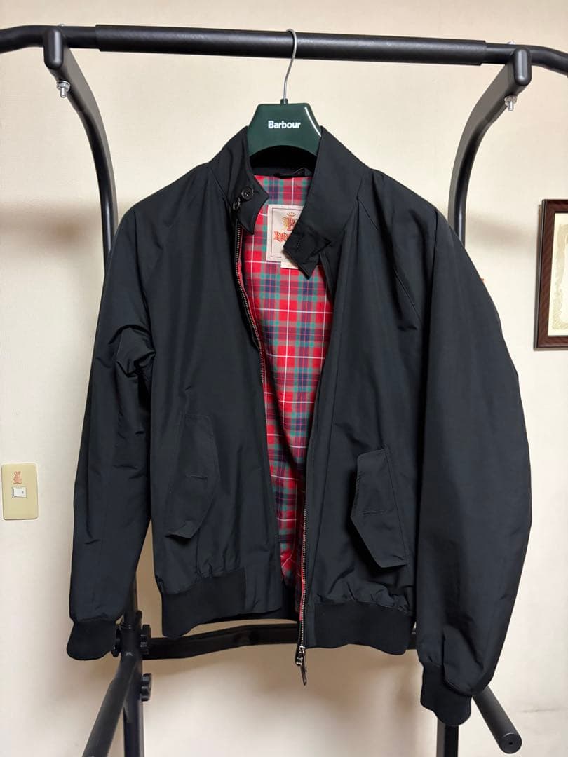 BARACUTA G9 40サイズ　ブラック