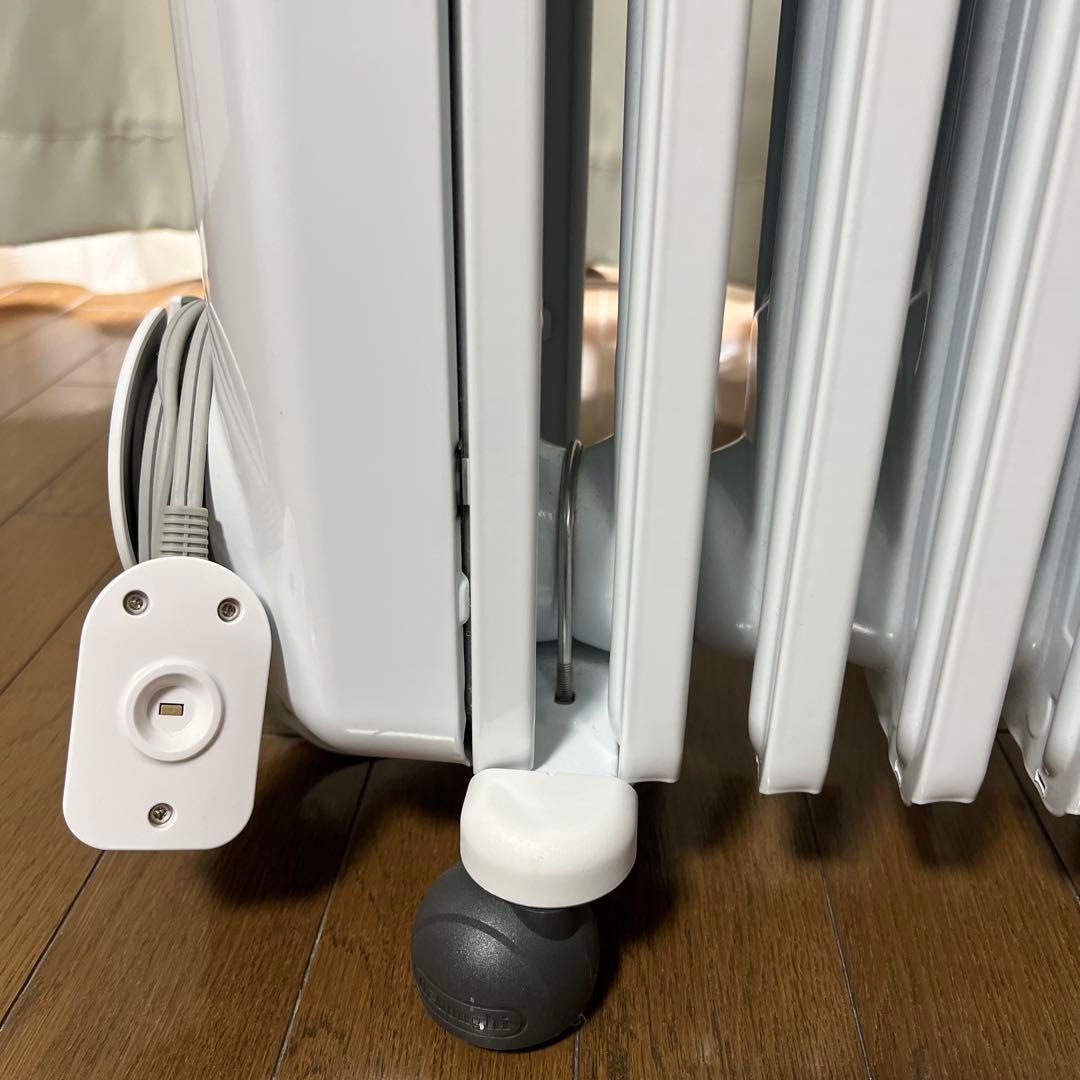 DeLonghi オイルヒーター RHJ35M0812-DG 送料込み