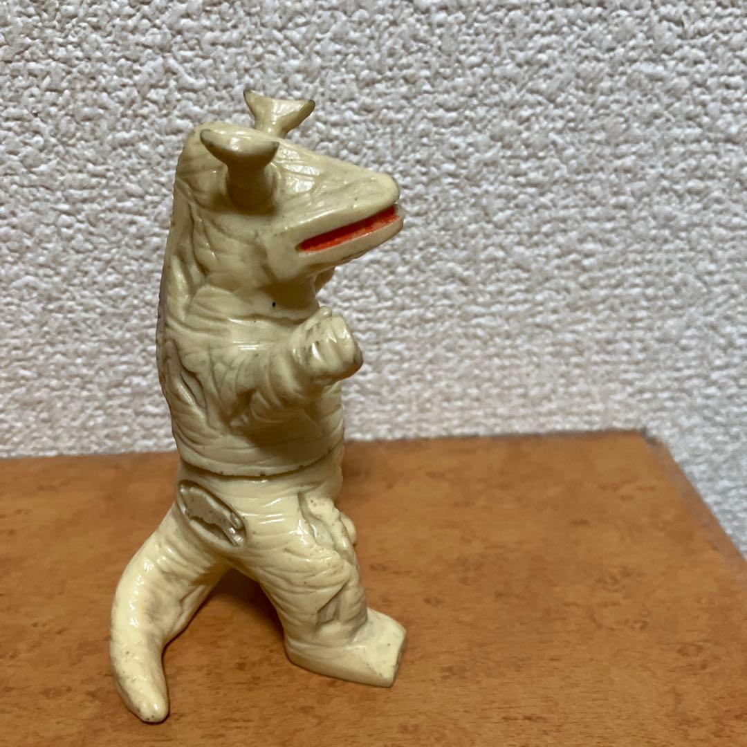 【当時物】ウルトラマン 怪獣 ネロンガ ミニソフビ フィギュア 円谷プロ