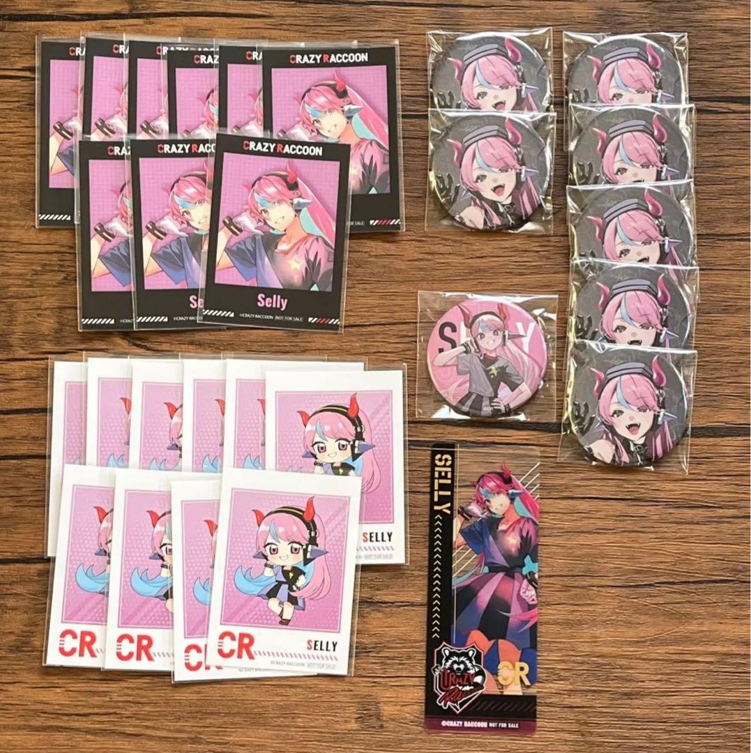 CR GIGO ハロウィン　缶バッジ　チェキ風カード Selly セリー