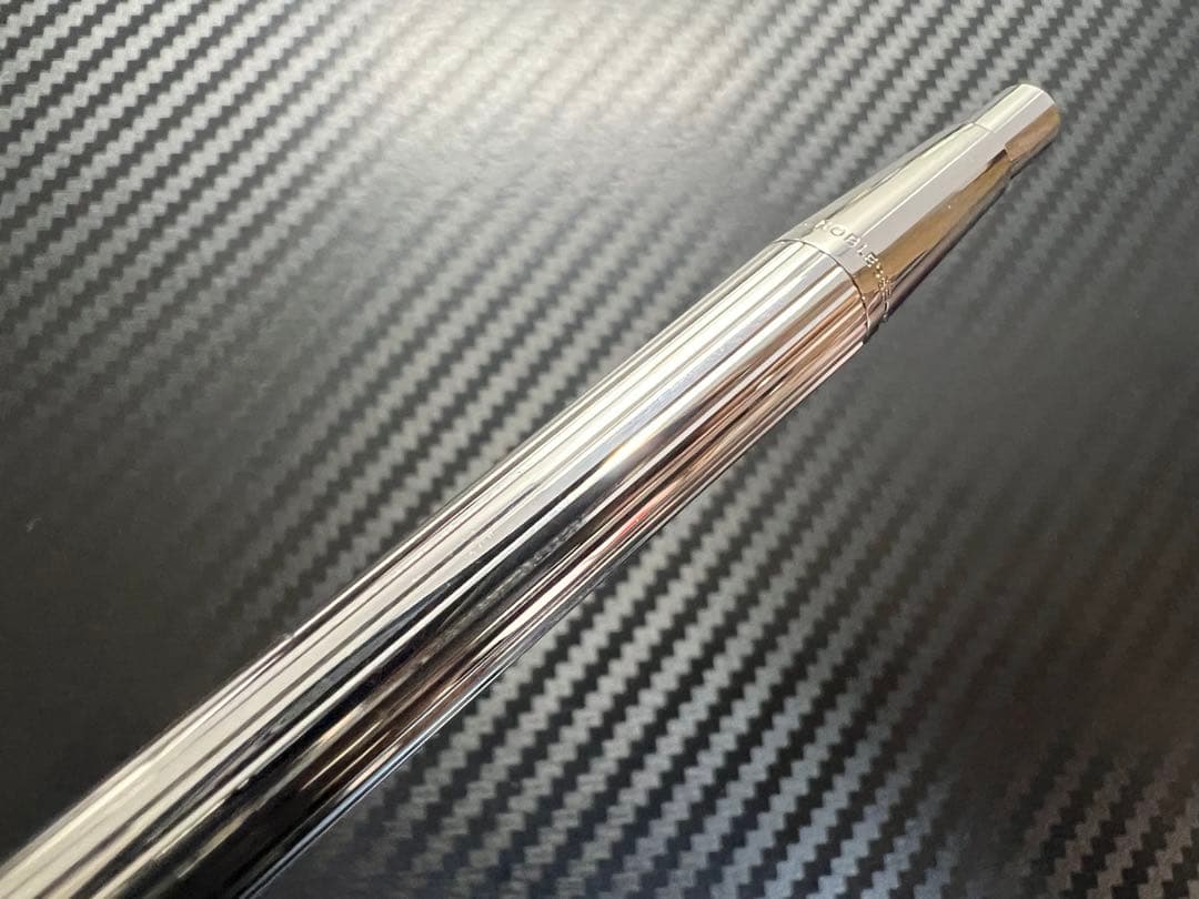 未使用に近い モンブラン 0.5mm ノブレス シルバー ペンシル