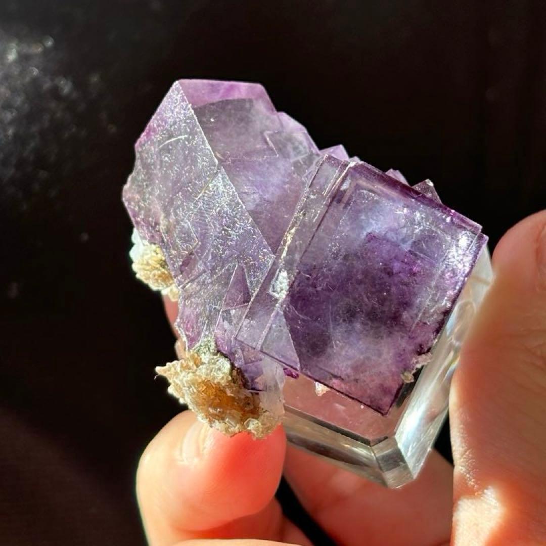 し*ま様 中国　ヤオガンシャン　パープルブルー　フローライト　結晶　原石　鉱物標