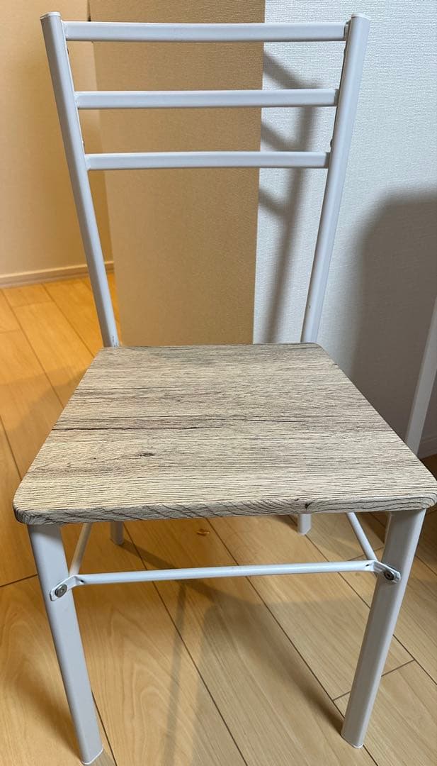 【値下げ】ダイニングテーブル＆チェア2脚セット 100cm x 70cm