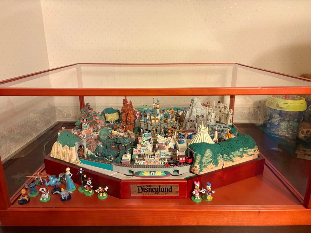 ディズニーランド ミニチュア模型 ディアゴスティーニ　店舗等点灯ディスプレイ