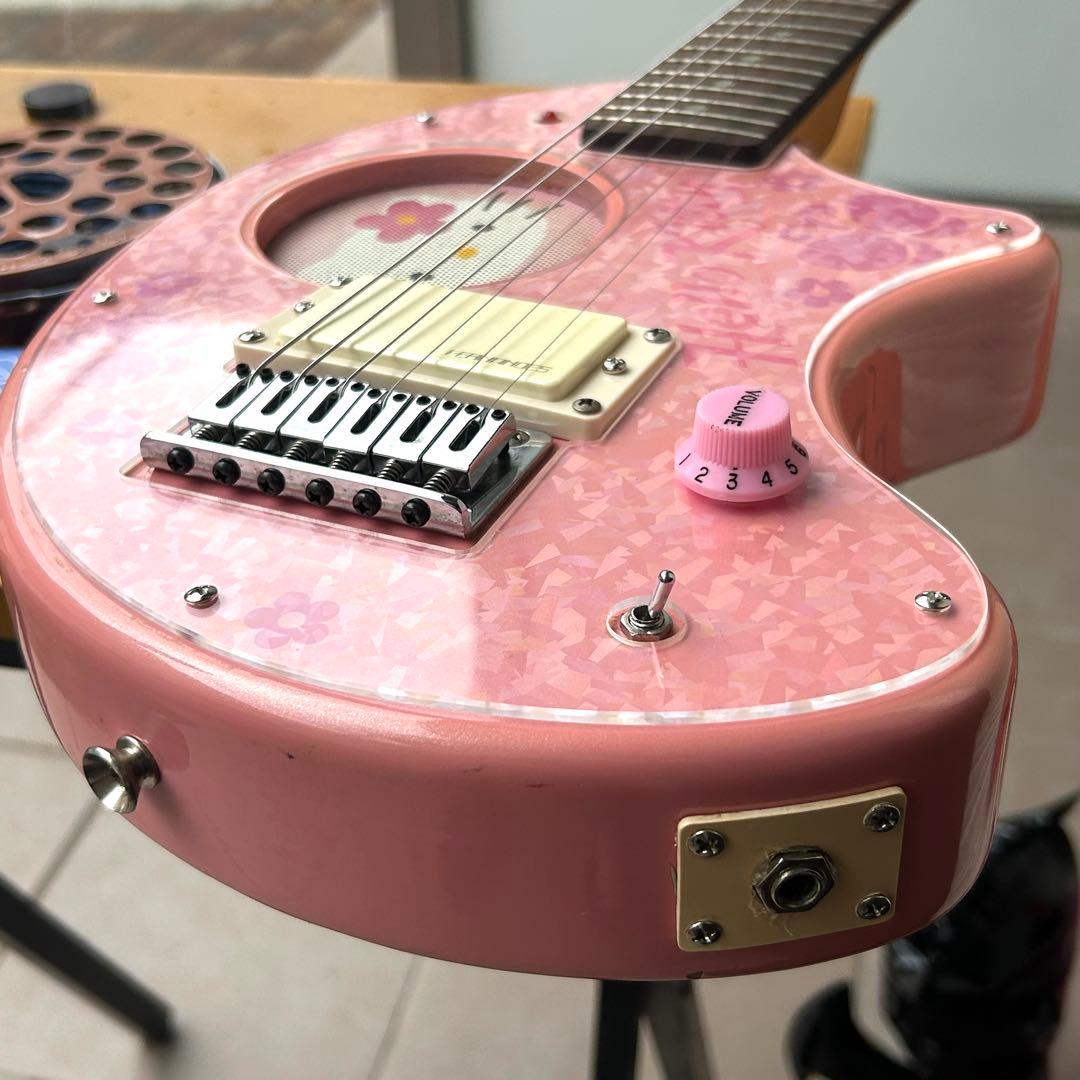 【希少限定品】Fernandes ZO-3 ハローキティver サンリオコラボ