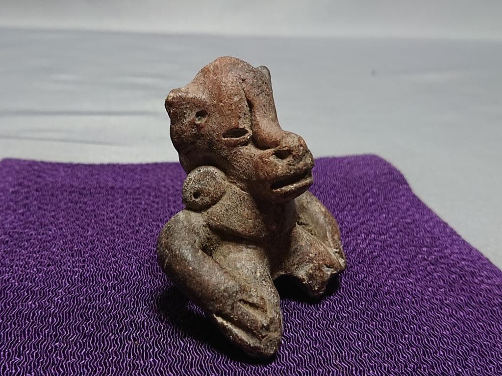 マヤ文明（古典期後期）ヤシュチラン遺跡出土　動物土偶