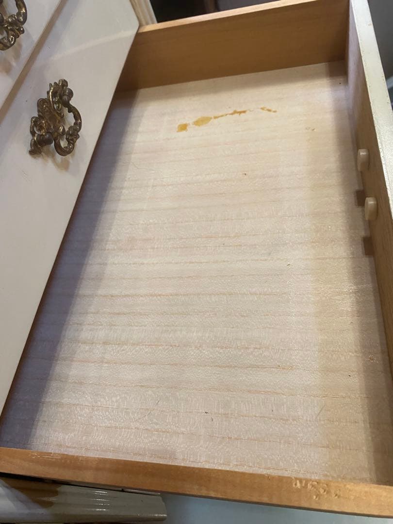 猫脚 ロココ♦️高級ブランド♦️ヴィンテージ♦️チェスト兼ナイトテーブル♦️コンセント付