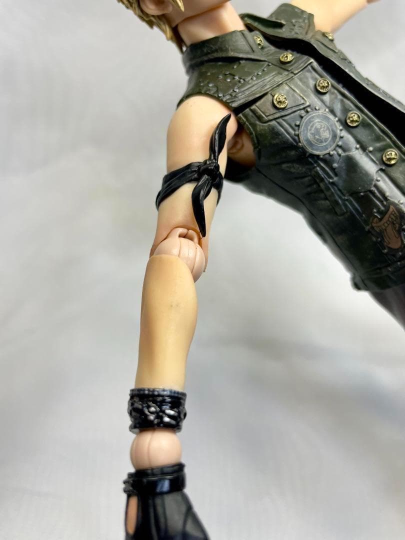 【フィギュア】ファイナルファンタジー15 FF15 プロンプト プレイアーツ改