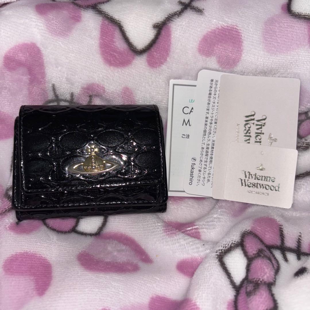 Vivienne Westwood ヴィヴィアン オンライン限定 三つ折 財布