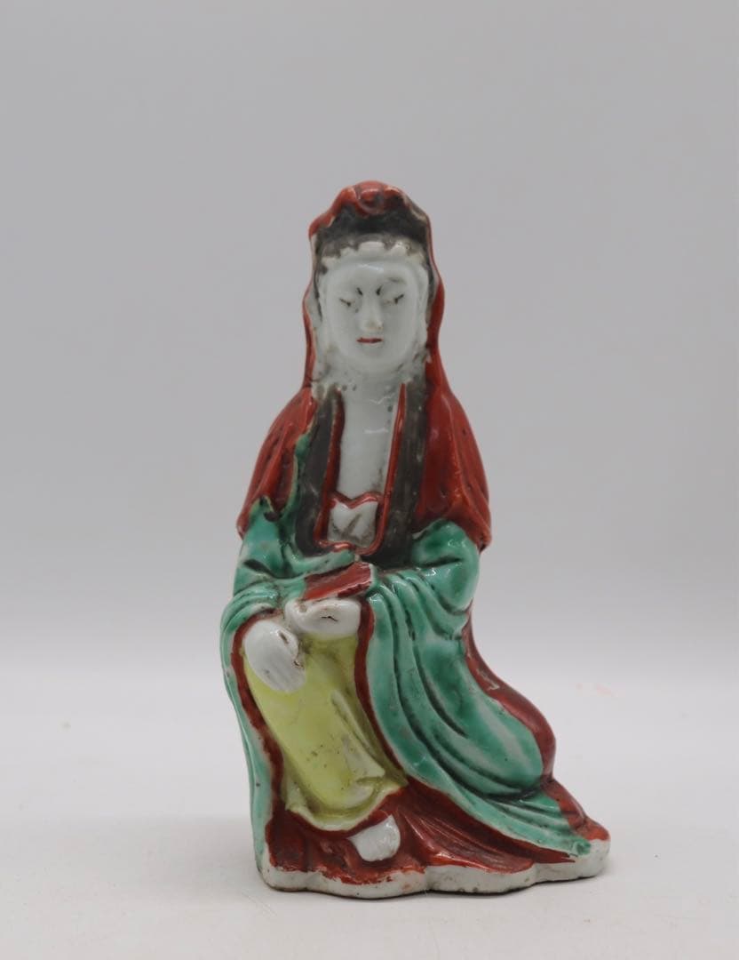 中国　清時代　粉彩　観音　送料込み1028