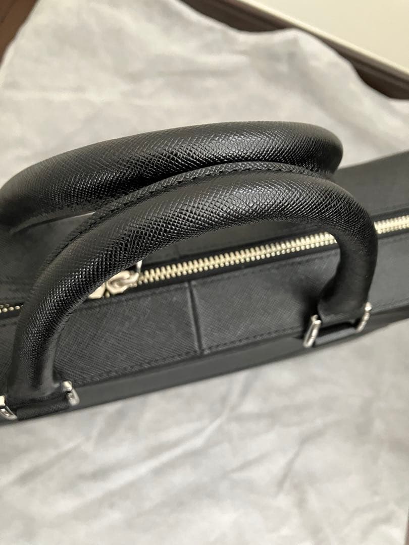 美品　ペッレモルビダ　キャピターノ　ビジネスバッグ　※12/25 12時まで