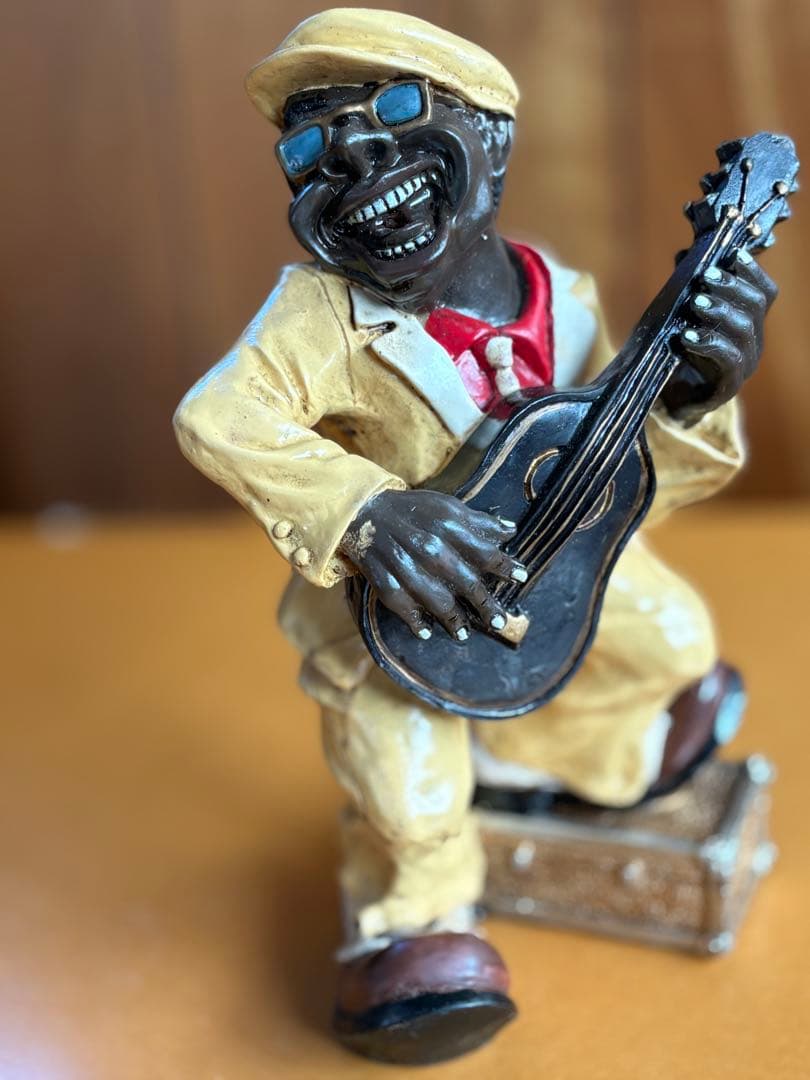 黒人5名によるJAZA演奏