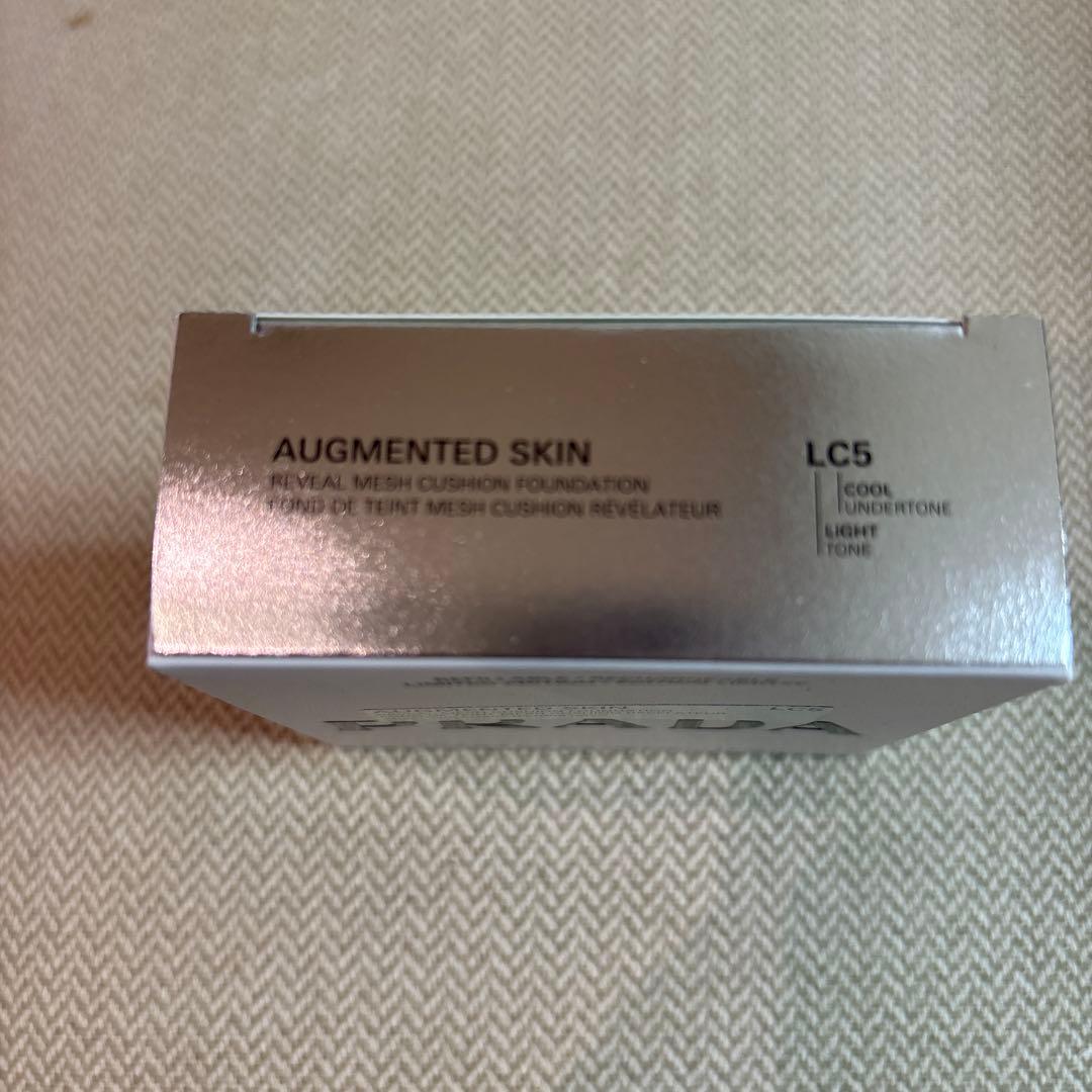 未開封プラダリヴィールメッシュクッションファンデーションLC5限定パケ