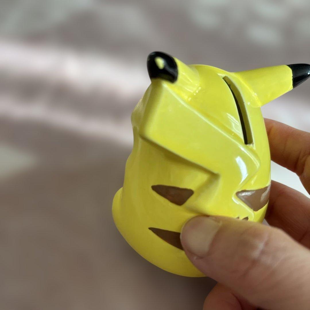 初期　ピカチュウ 陶器 貯金箱