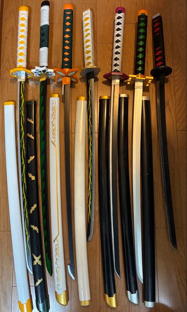 鬼滅の刃　コスプレ　日輪刀　7本セット