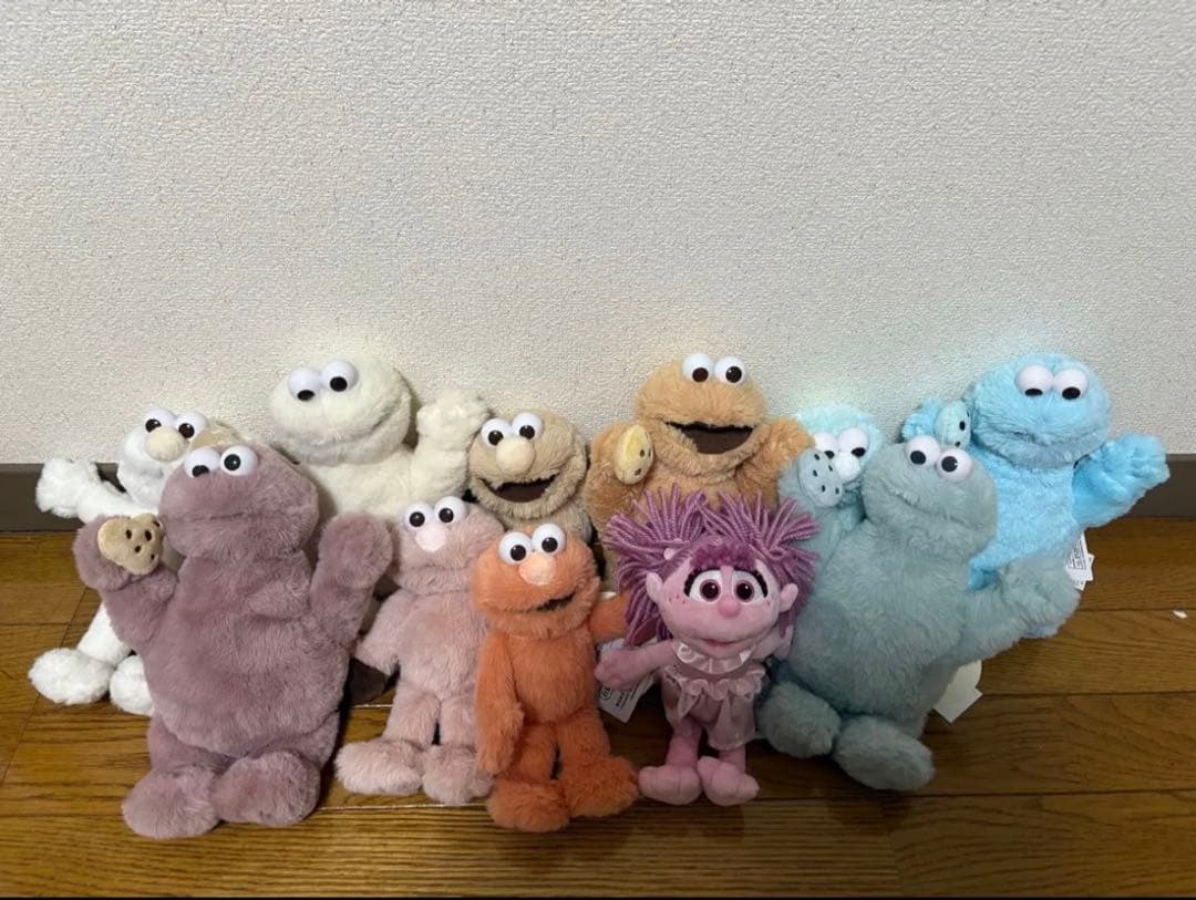 セサミストリートマーケット　季節限定　ぬいぐるみ
