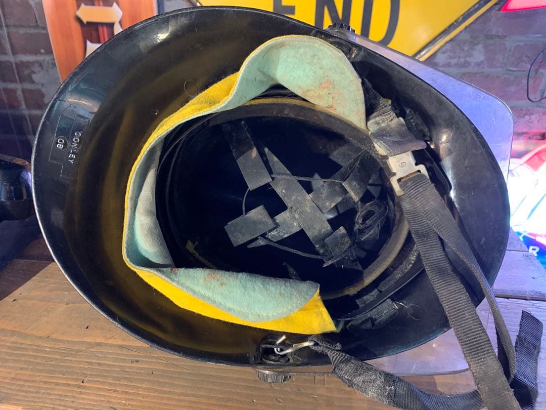 アメリカ実物消防士ヘルメット オークランド消防署 ファイアファイターヘルメット