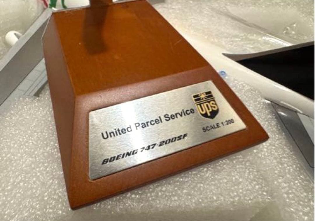 ボーイング　BOEING 747-200SF UPS 1/200スケール