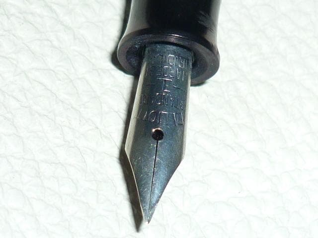 ペン先極希少イリジウム 1950年頃米国製◆NEW CLIP ベークライト黒と朱