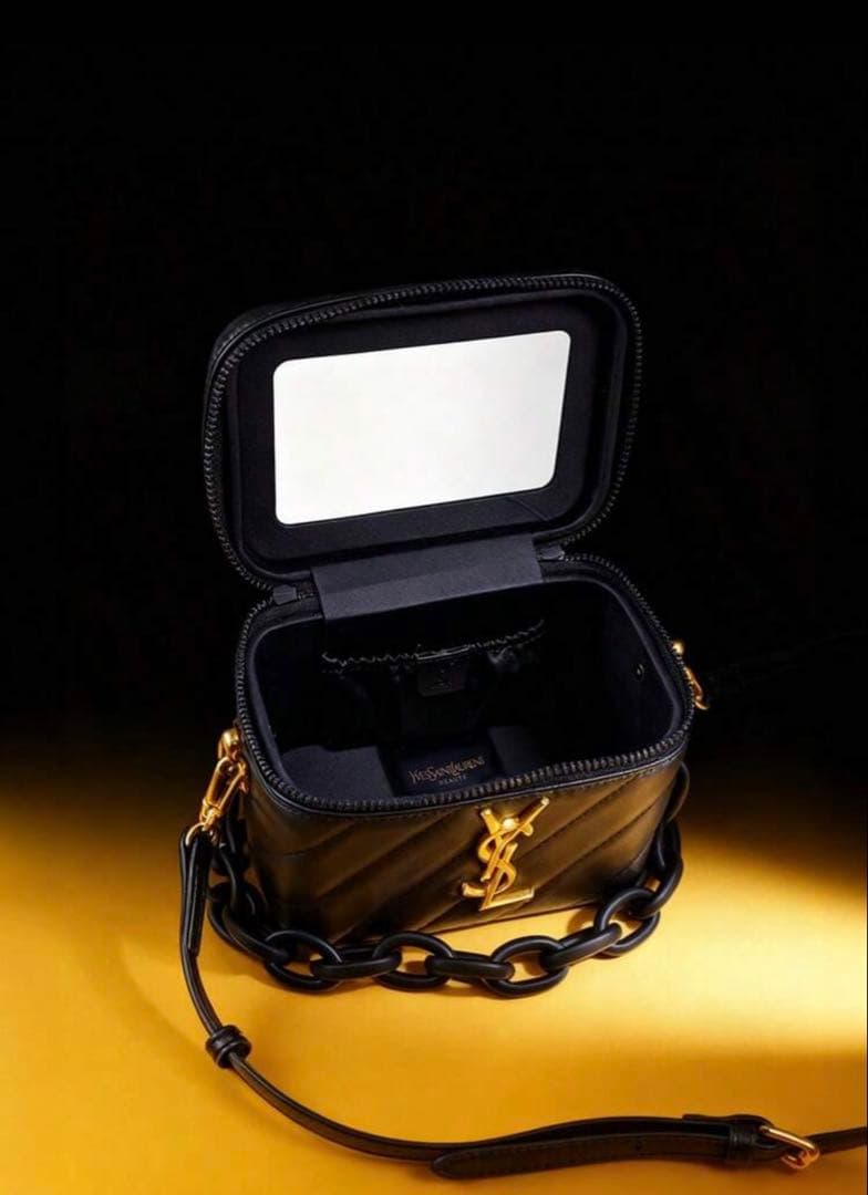 即日発送 最安値 イヴサンローランボーテ バニティショルダーバッグ YSL