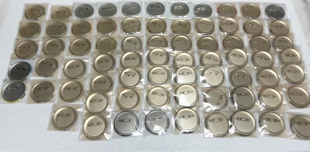 未使用‼️WIND BREAKER缶バッジ70点　蘇枋隼飛梅宮一桐生三輝楡井秋彦