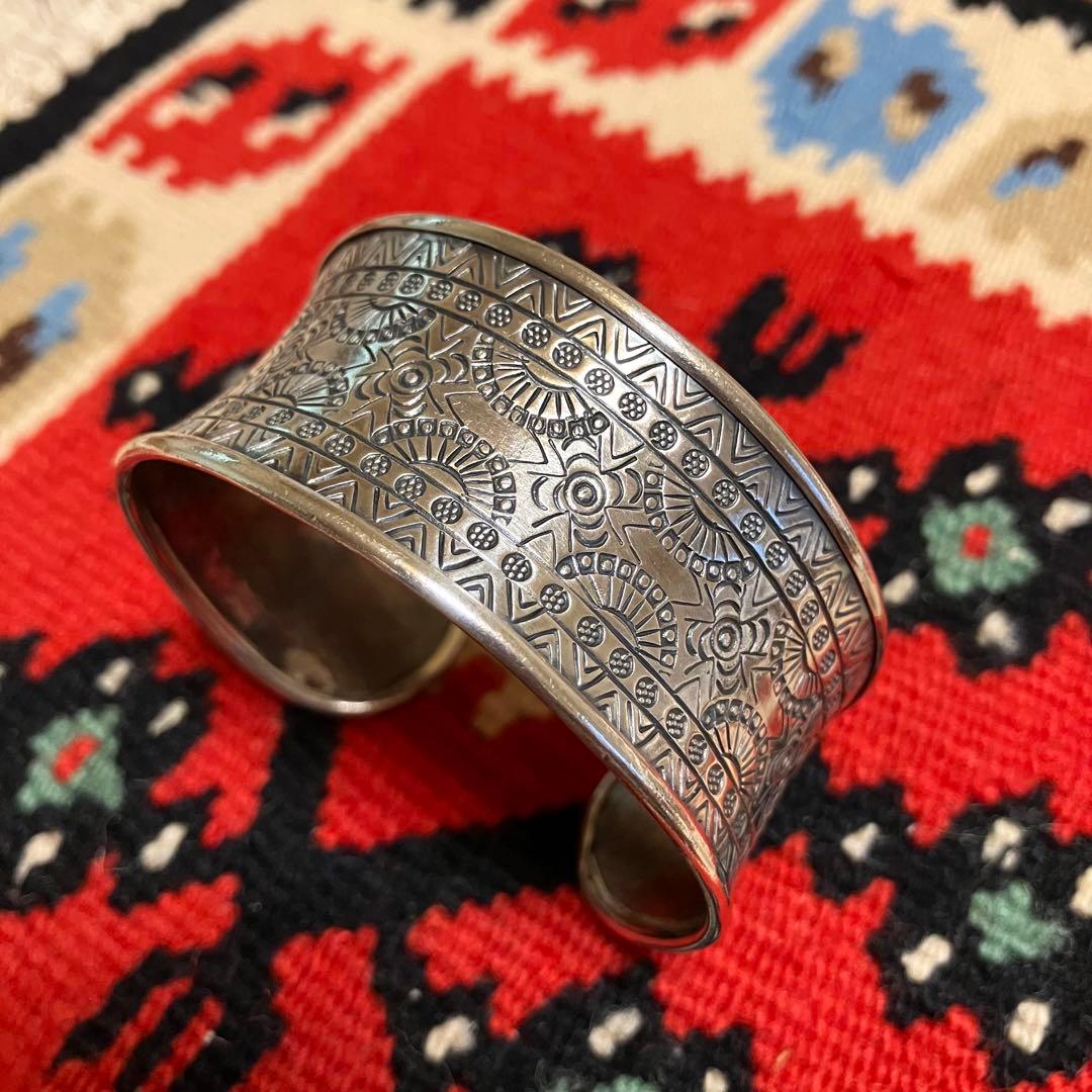 カレンシルバー　バングル　②