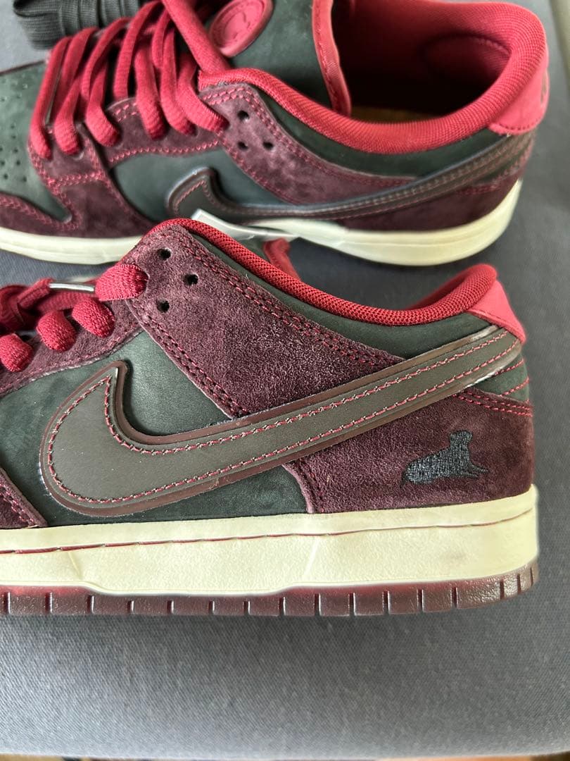 Riot Skateshop × Nike SB Dunk Low Pro QS