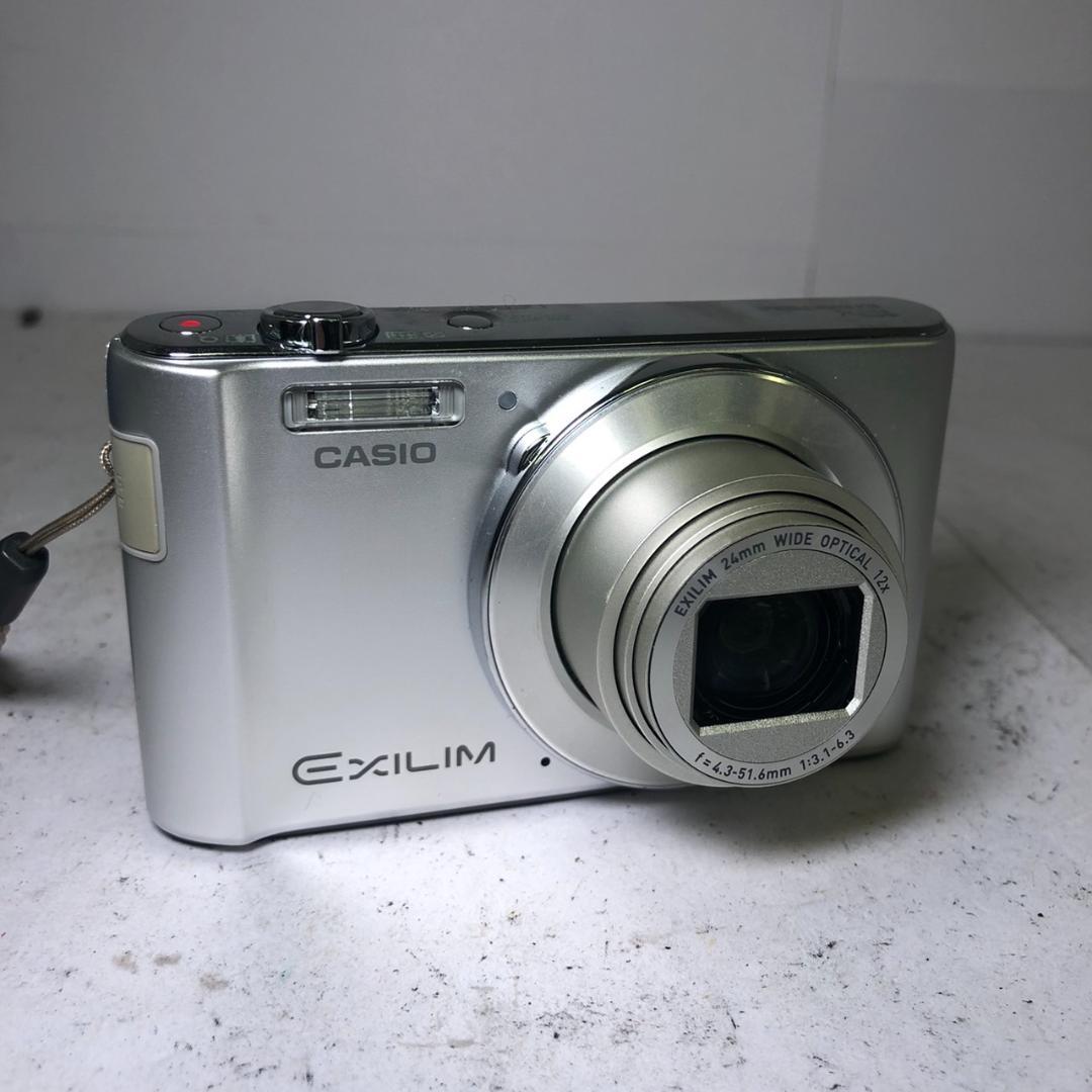 T*u様 【中古品】CASIO カシオ EXILIM EX-ZS240 デジタル