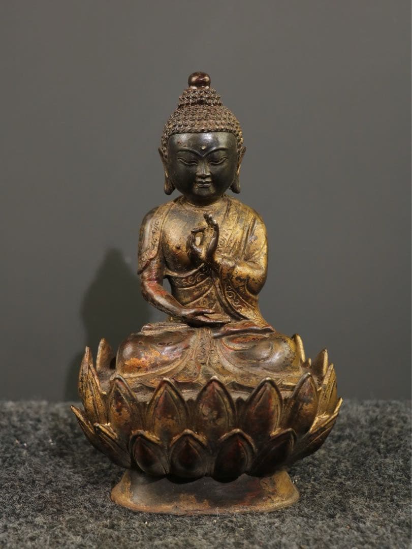 珍蔵　純銅泥金朱砂　仏像【釈迦牟尼仏】　インテリア　骨董品　アンティーク　置物